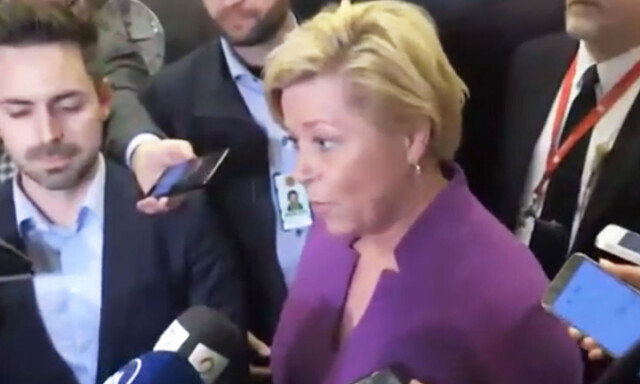 image: Dette sa Siv Jensen før hastemøtet i Frp